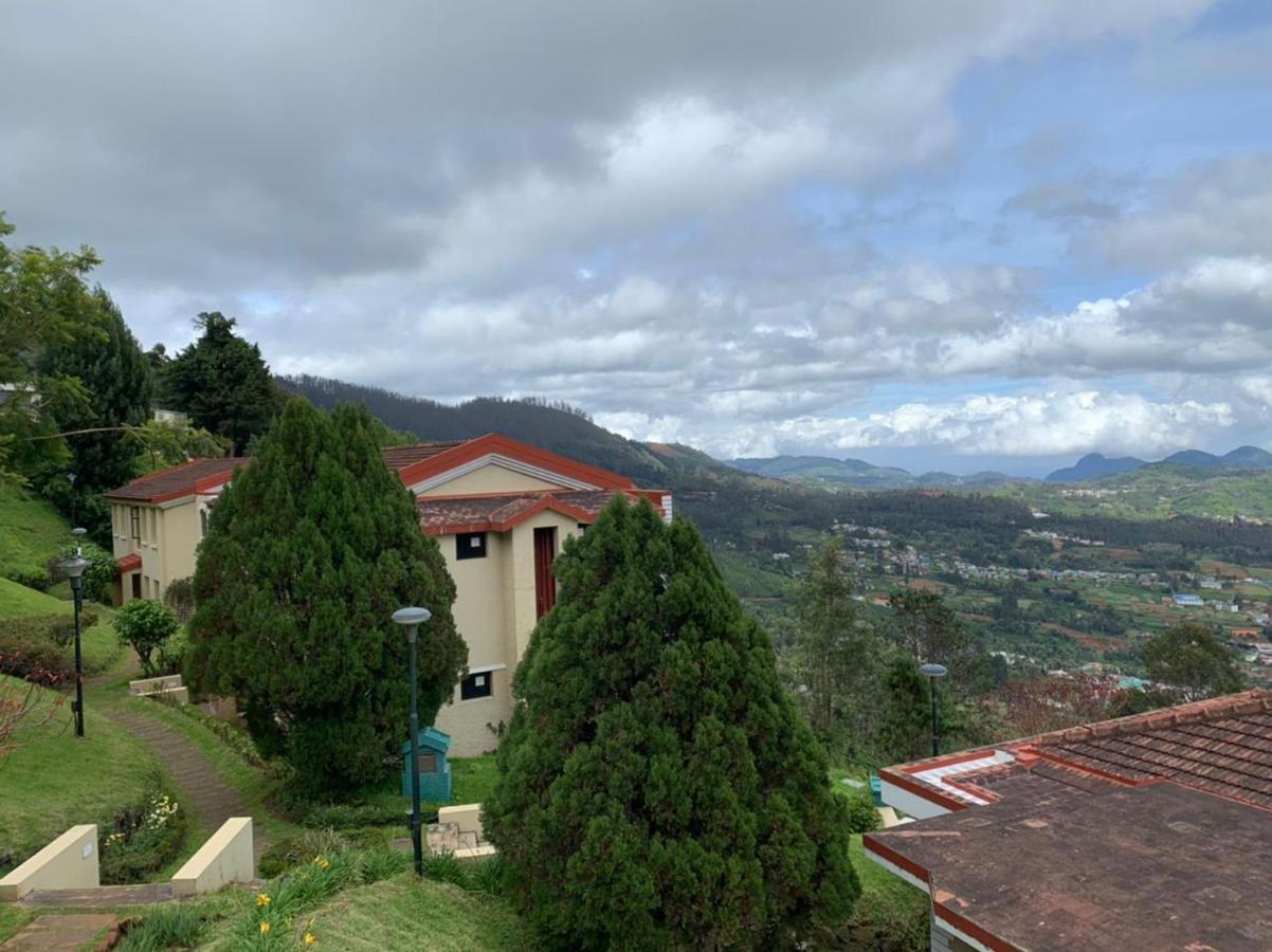 Mountain Retreat - A Hill Country Resort Утакаманд Экстерьер фото